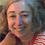 Soy profesora titulo CELTA y mi especialidad es preparar estudiantes para FCE